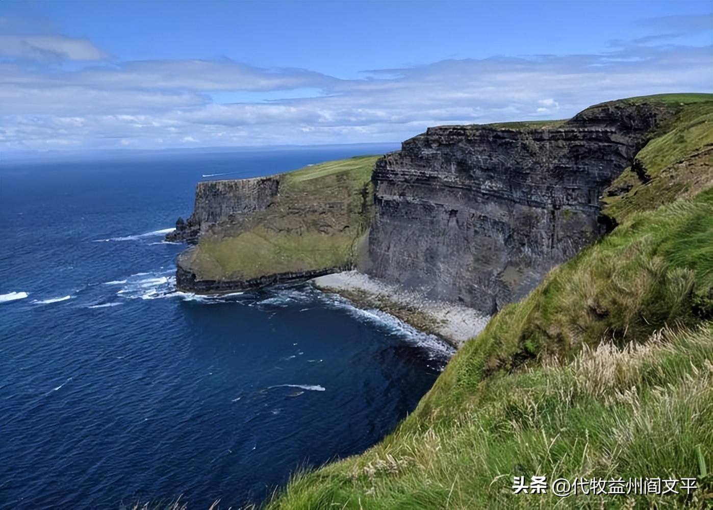 被放逐的女王意外逆袭，破解家族诅咒重获新生！ 4